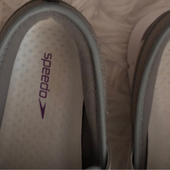Speedo Women’s Charcoal Port Lightweight Shoes. EUC Sz 7 - Picture 3 of 14